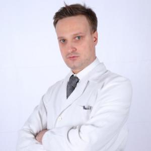 Prof. Riccardo D'Ambrosi Ortopedico