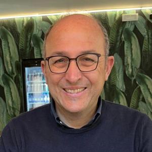 Dr. Emanuele Valenzano