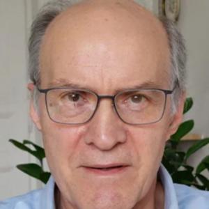 Dr. Robert Davis Jr Steigerwalt Oculista